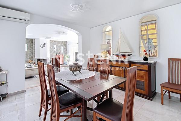 À VENDRE À LORGUES MAISON 183m² avec piscine et garage.