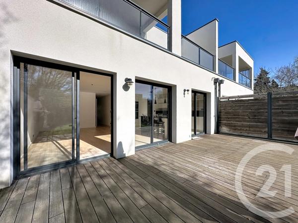 Maison à vendre  6 pièces - 139,16 m 2   RENNES  - 35
