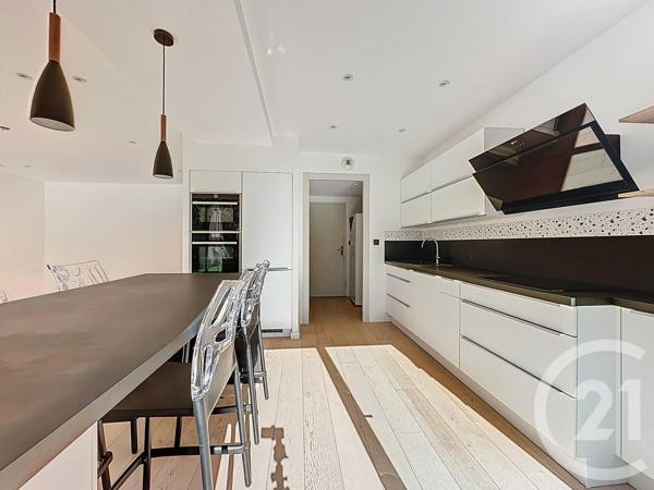 Maison à vendre  6 pièces - 139,16 m 2   RENNES  - 35