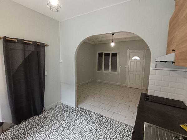 A LOUER MAISON FBG D'ISLE ST QUENTIN 02100