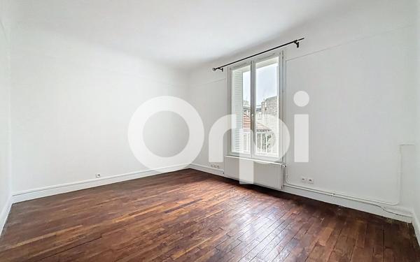 Appartement à louer    2 pièces •  Clamart