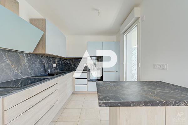 Appartement Rueil Malmaison 4 pièce(s) 82.29 m2 €624 000 ** - Référence 19708