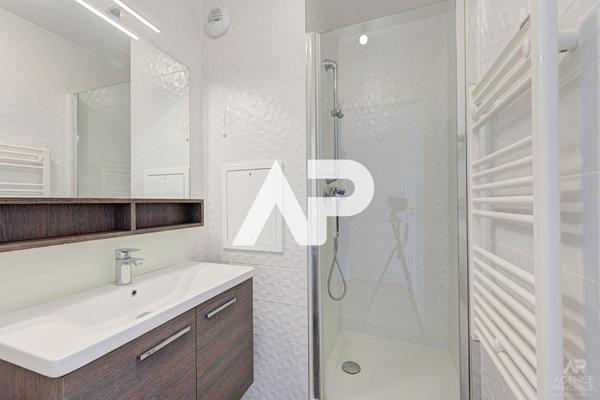 Appartement Rueil Malmaison 4 pièce(s) 82.29 m2 €624 000 ** - Référence 19708