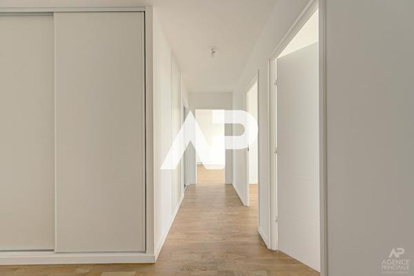 Appartement Rueil Malmaison 4 pièce(s) 82.29 m2 €624 000 ** - Référence 19708