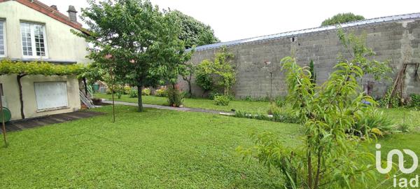 Maison 8 pièces de 150 m² à Niort (79000)