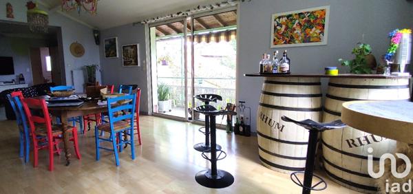 Maison 8 pièces de 150 m² à Niort (79000)