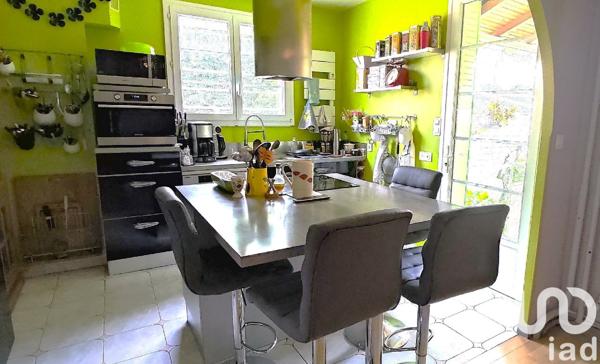 Maison 8 pièces de 150 m² à Niort (79000)