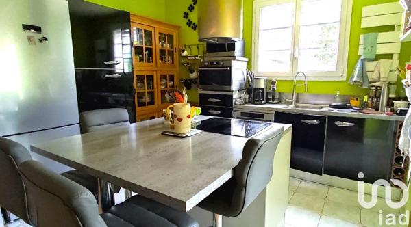 Maison 8 pièces de 150 m² à Niort (79000)