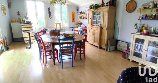 Maison 8 pièces de 150 m² à Niort (79000)