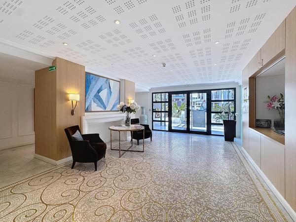 Appartement F2 à vendre  2 pièces - 53 m2 CANNES - 06