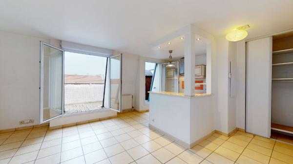 Appartement 3 pièces 57.87 m² avec terrasse, Alfortville Nord, cave et parking