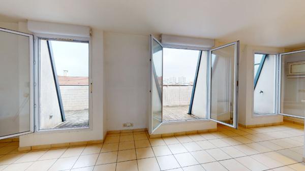Appartement 3 pièces 57.87 m² avec terrasse, Alfortville Nord, cave et parking