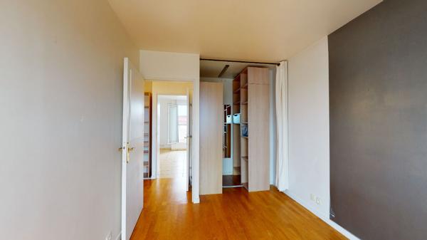 Appartement 3 pièces 57.87 m² avec terrasse, Alfortville Nord, cave et parking