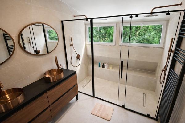Lamorlaye, Maison- 10 pièces, 289 m² sur terrain de 2814 m², piscine