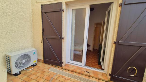 APPARTEMENT duplex , T3 Terrasse , place de parking à deux pas de la plage