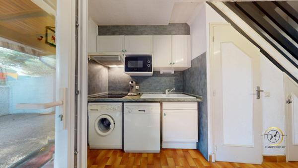 APPARTEMENT duplex , T3 Terrasse , place de parking à deux pas de la plage