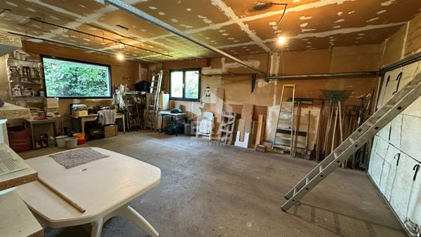 Luxury Properties - Maison d'Architecte à Vendre à Guyancourt - 7 pièces