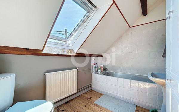 Maison à vendre    3 pièces •  Creil