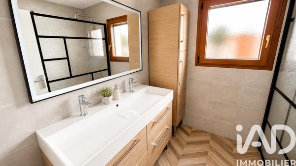 Maison à vendre 5 pièces 137 m² Pollestres