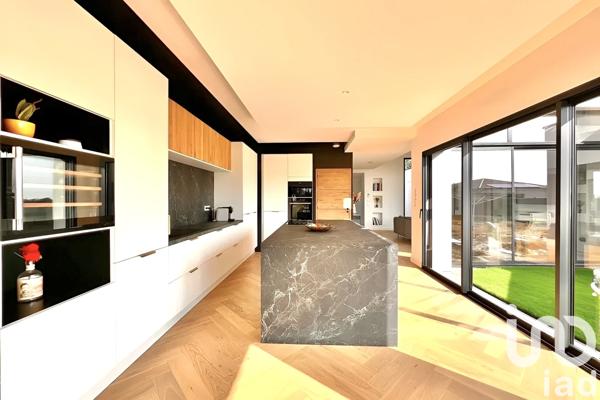 Maison à vendre 6 pièces 182 m² Macau