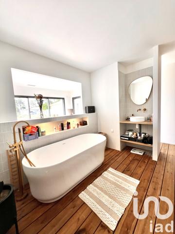 Maison à vendre 6 pièces 182 m² Macau