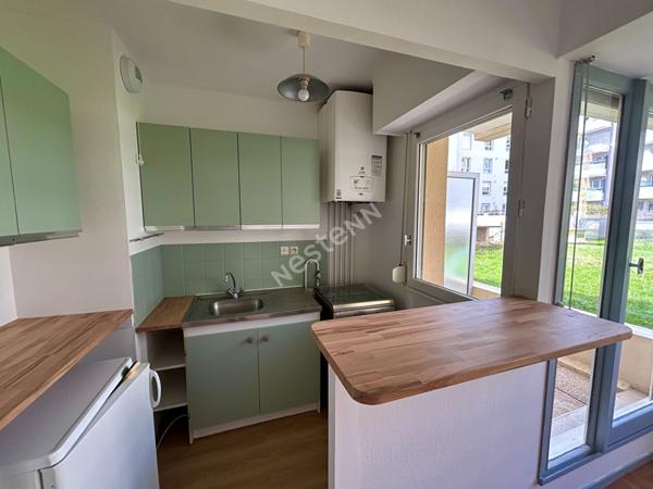 T1 BIs 27M² - RENNES MAIL MITTERRAND - TERRASSE