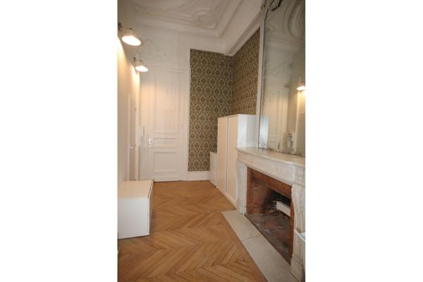 A LOUER : T1 à LILLE • Rue Jacquemars Giélée - VAUBAN • 685 € CC • Réf. 663-1.2