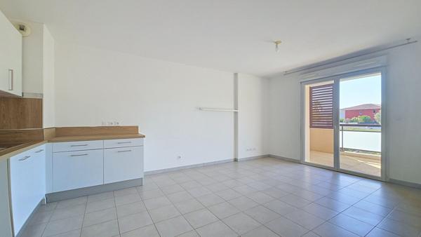 Superbe appartement 3 pièces à vendre à Châteauneuf-les-Martigues, dernier étage avec terrasse ensoleillée