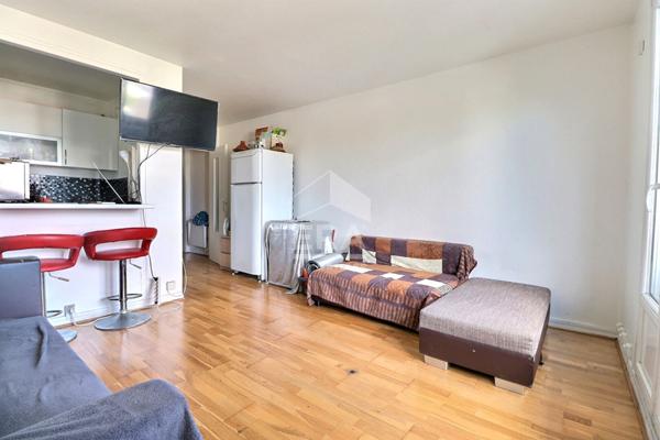 Appartement Aubervilliers 1 pièce(s) 28.88 m2