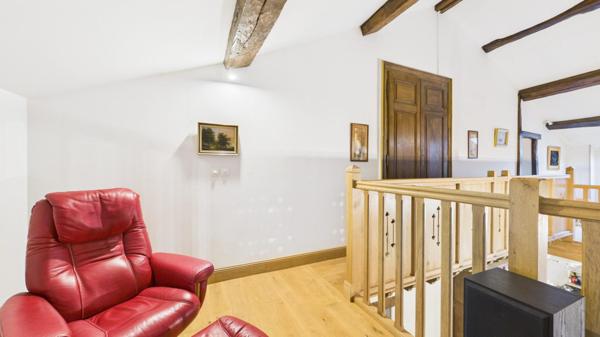 Maison à BRIAUCOURT, 52700 - 6 pièces 168m²