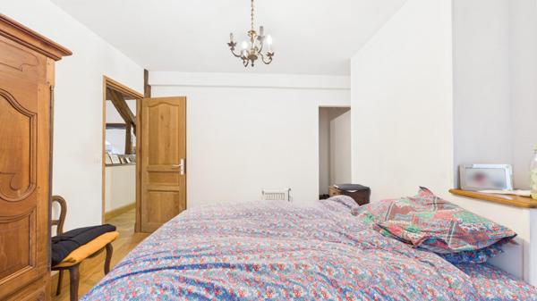 Maison à BRIAUCOURT, 52700 - 6 pièces 168m²