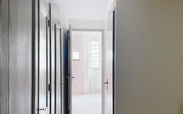 Appartement à vendre    2 pièces • 58 m2 Lyon 1