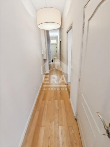 Appartement Salon De Provence 2 pièce(s) 68.85 m2