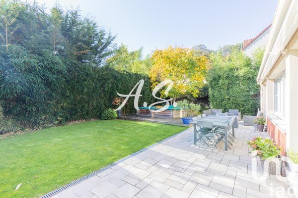 Maison à vendre 8 pièces 212 m² Verrières-le-Buisson