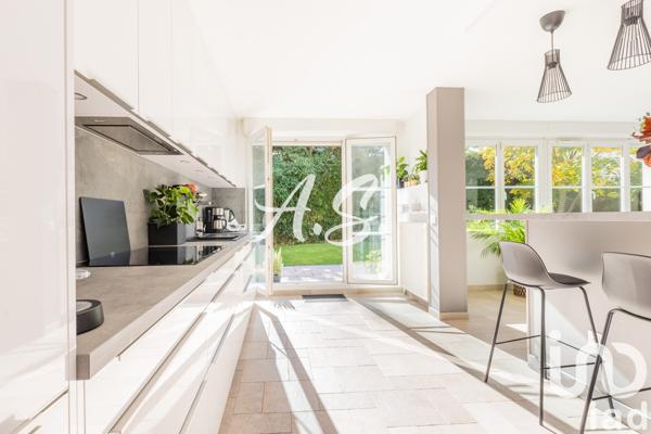 Maison à vendre 8 pièces 212 m² Verrières-le-Buisson