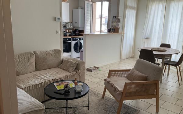 Appartement à vendre    2 pièces •  Saintes