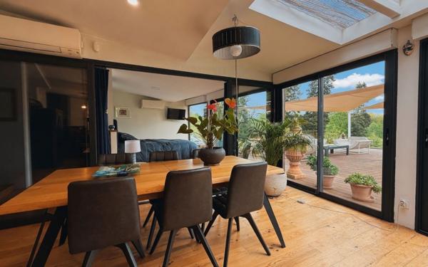 Appartement à vendre    4 pièces • 179,62 m2 Saint-Martin-de-Seignanx
