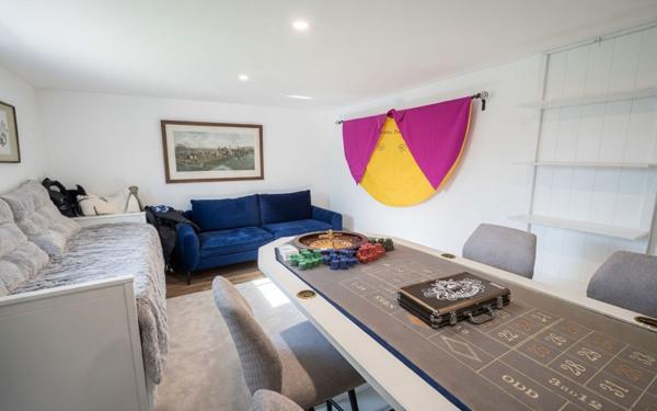 Appartement à vendre    4 pièces • 179,62 m2 Saint-Martin-de-Seignanx