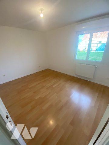 GUINES PAVILLON PLAIN-PIED 3 CHAMBRES JARDIN GARAGE