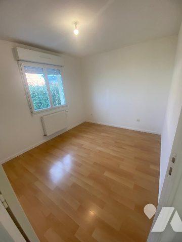 GUINES PAVILLON PLAIN-PIED 3 CHAMBRES JARDIN GARAGE