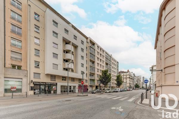 Appartement à vendre 4 pièces 107 m² Lyon 3