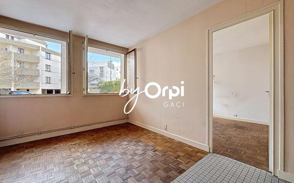 Appartement à vendre    2 pièces • 35,70 m2 Clermont-Ferrand
