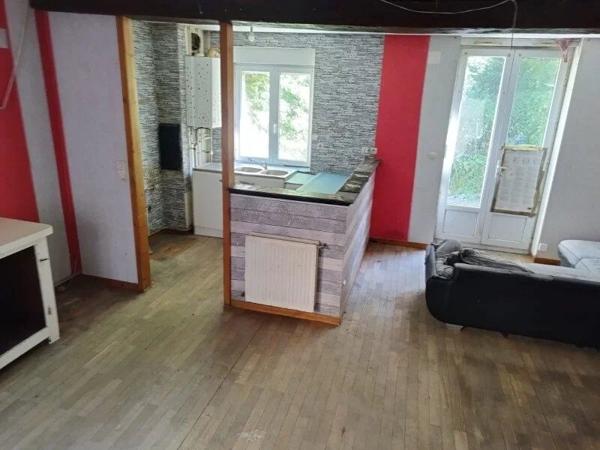 Vente                                                      Immeuble
                        
                     11 pièces                      277 m2                     à Sedan
