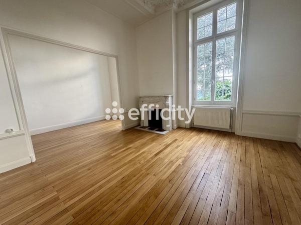 Appartement
         4 pièces
        - 101 m² Exclusivité 174 000 € *