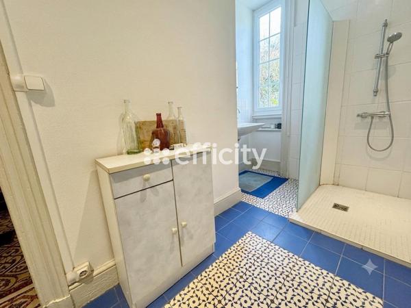 Appartement
         4 pièces
        - 101 m² Exclusivité 174 000 € *