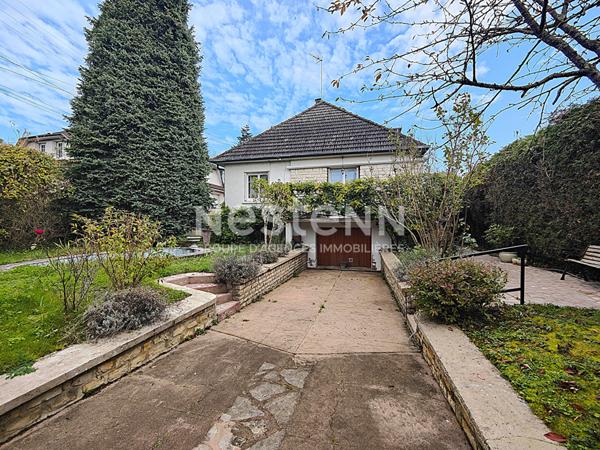 Maison Coulanges-Les-Nevers, 8 pieces, 133m2 , proche ecoles et commerces, Paris 2h30