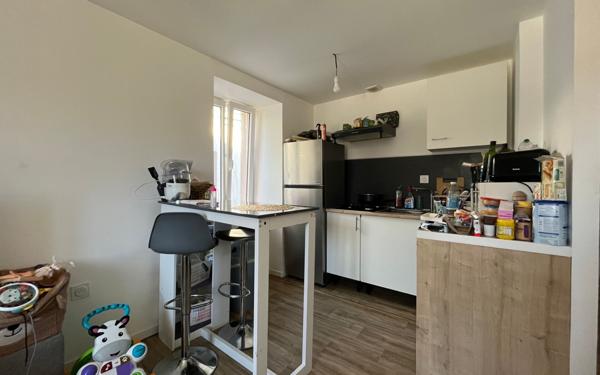 Immeuble à vendre    6 pièces • 128 m2 Carhaix-Plouguer