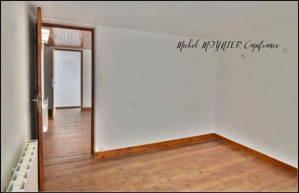 Maison de ville au centre de L’ARGENTIÈRE-LA-BESSÉE (05120)