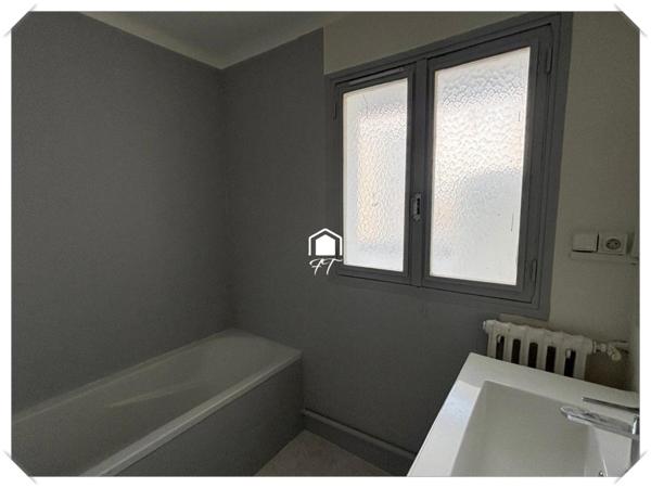 T5 avec vue dégagée secteur Aguillon