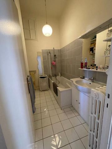 Appartement T4 SAINT CYPRIEN TOULOUSE 95.85 m2
